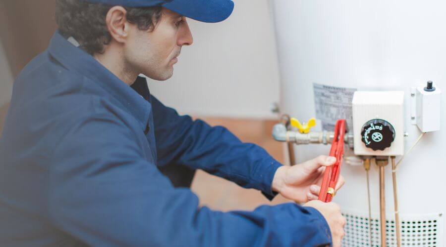 Expert burst pipe repair services in Hammondsville, OH